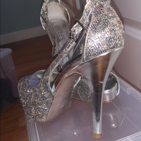 Shoes - Picture 2 of 6